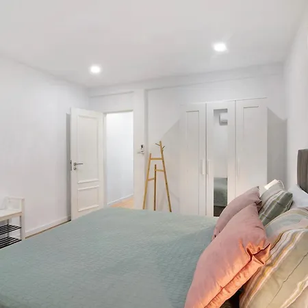 Telmus Rc E شقة مونت غوردو